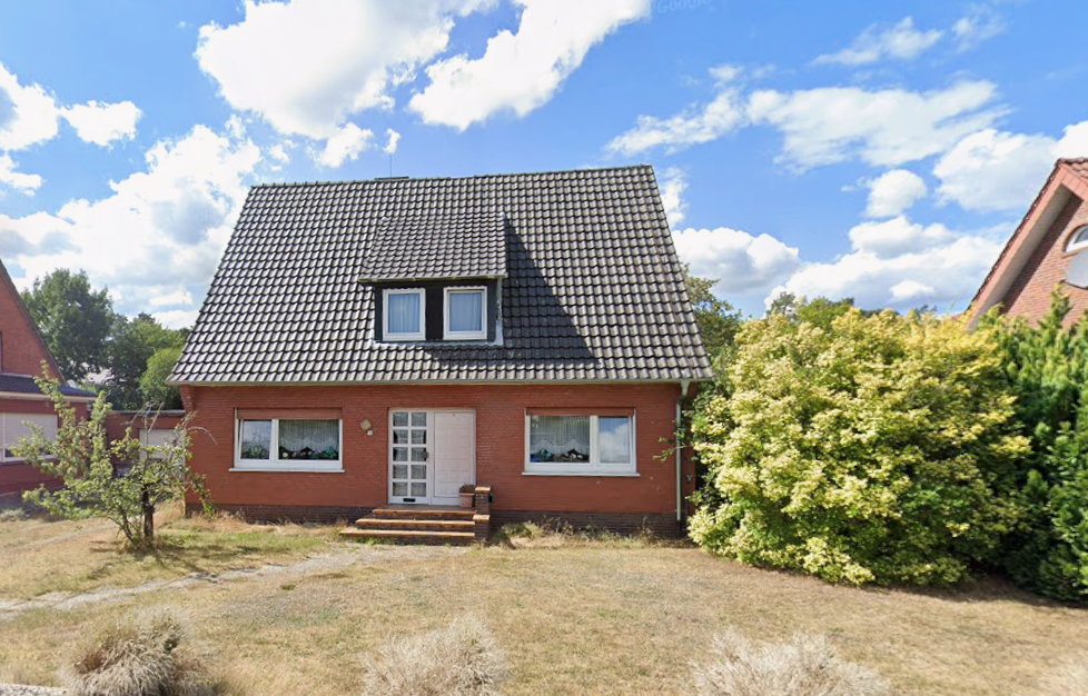 Außenansicht des Hauses Fasanenstraße 5 in 49733 Haren (Ems) vor der Renovierung